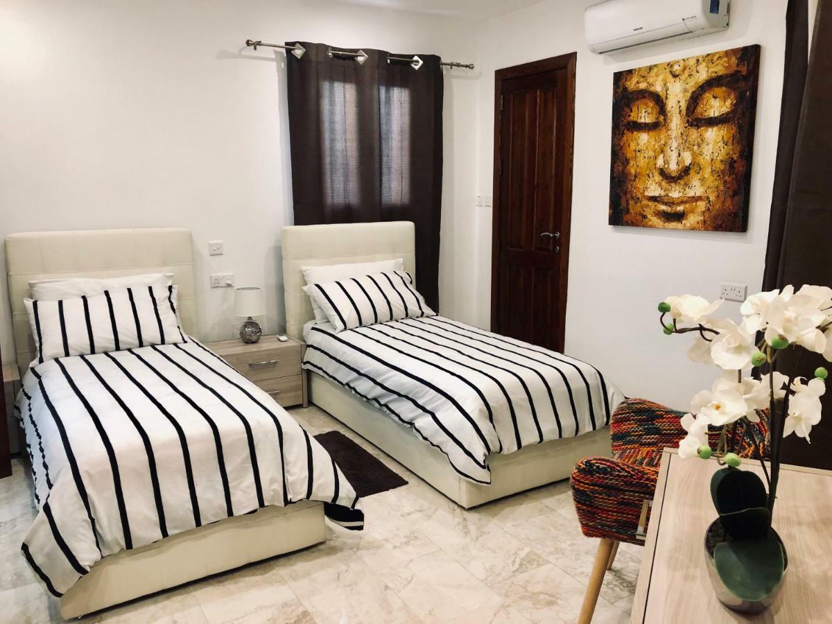 Вілла Modern Maltese House Сліма Екстер'єр фото